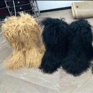 Furry Black Short Shaggy Boots